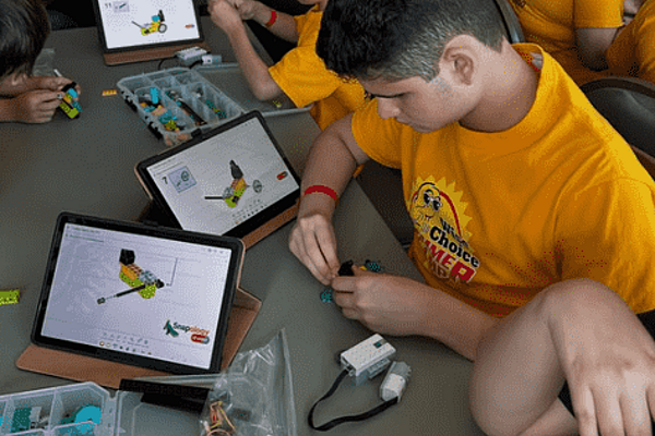 Can a Miami Summer Camp Help Kids Become Better Problem Solvers?