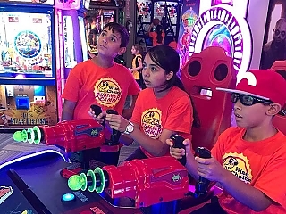 Dave-and-Busters-Adventure