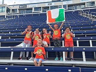 Cheering-Friends-Field-Day